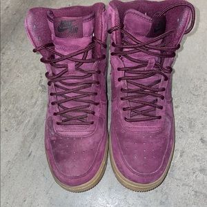 Nike Air Force Suede Gum sole